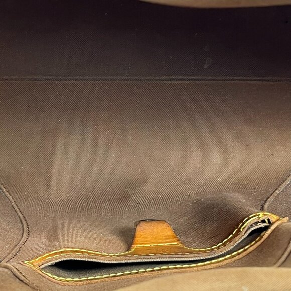 SOLD - Authentic Vintage Louis Vuitton Ellipse Shoulder Bag MM Medium Leather - Picture 14 of 15